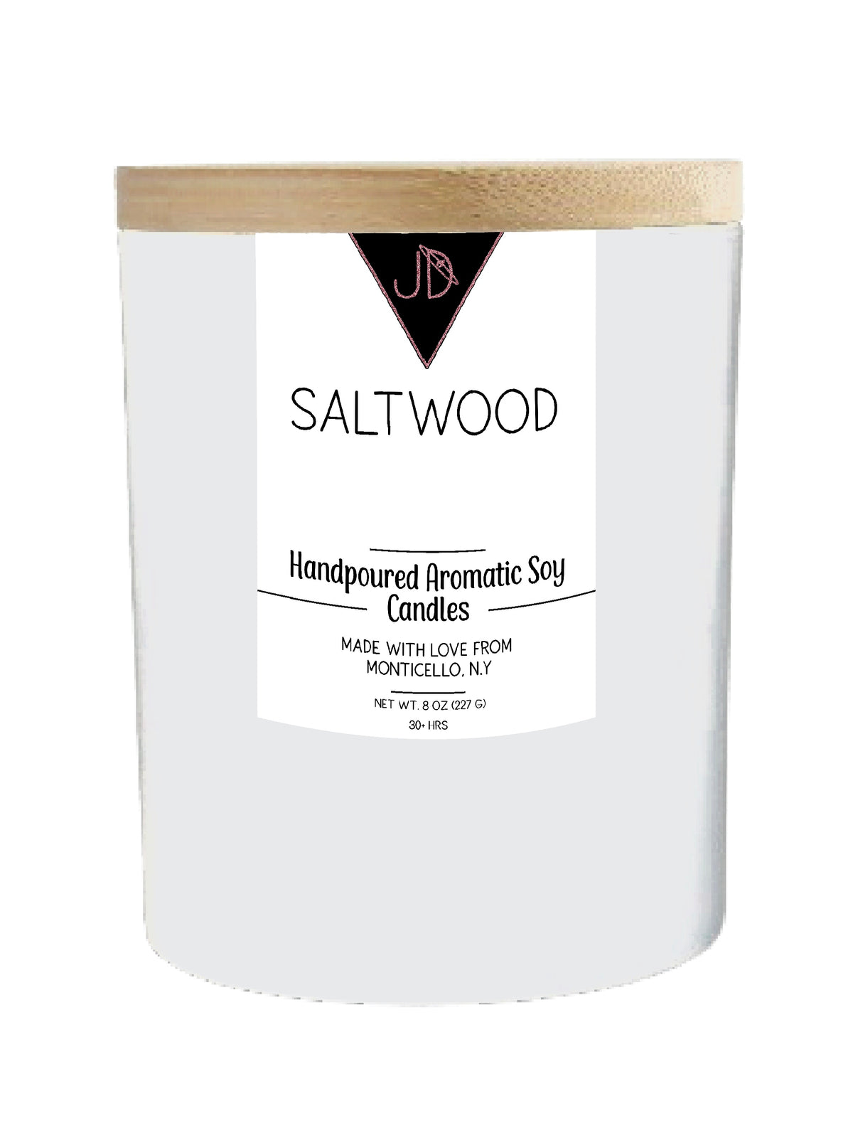 A remote coastline trail, salt air mixing with warm sun-baked wood. Saltwood opens with bright lemon, eucalyptus, fir needle, and cool peppermint, settling into a rich middle of cedarwood, sandalwood, and clove. It closes on a warm, grounded base of oakmoss, tonka bean, amber, and musk.

Fresh and woodsy at once — this one captures that in-between feeling of ocean air and forest trail, wherever you happen to be.

Hand-poured in small batches in Monticello, NY using clean-burning soy wax and a coton wick, Sa